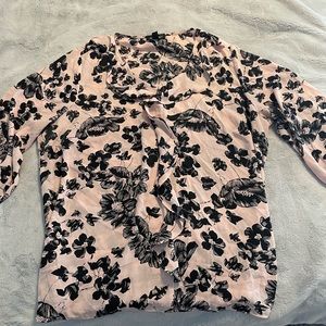 Roz & Ali rose petal, print blouse size 2X